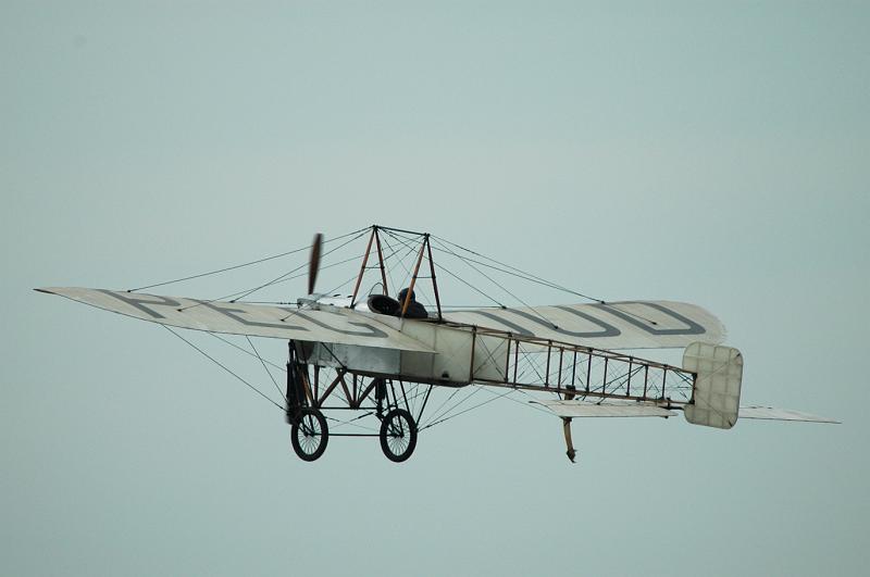 Ferté Allais 05 -2005-05-14-17'00'10.jpg